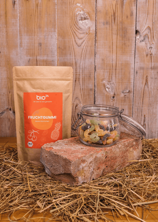 Organic sour worms vegan