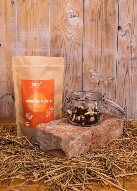Organic trail mix